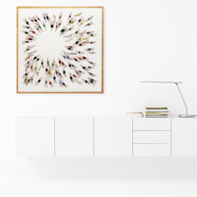 RUBEN ARTIST - Swimmers 233 - Swimmers Contemporary Swimming Circle on White Coral Sea with Wooden Artistic Frame Style Mediana RUBEN ARTIST - Swimmers 233 - Swimmers Contemporary Swimming Circle on White Coral Sea with Wooden Artistic Frame Style Mediana