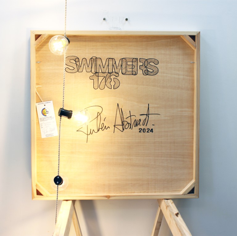 RUBEN ARTIST - Swimmers 176 - Swimmers Spectrum of Water and Light expressed in Contemporary Swimmers Painting Coastal Vibes Mediana RUBEN ARTIST - Swimmers 176 - Swimmers Spectrum of Water and Light expressed in Contemporary Swimmers Painting Coastal Vibes Mediana