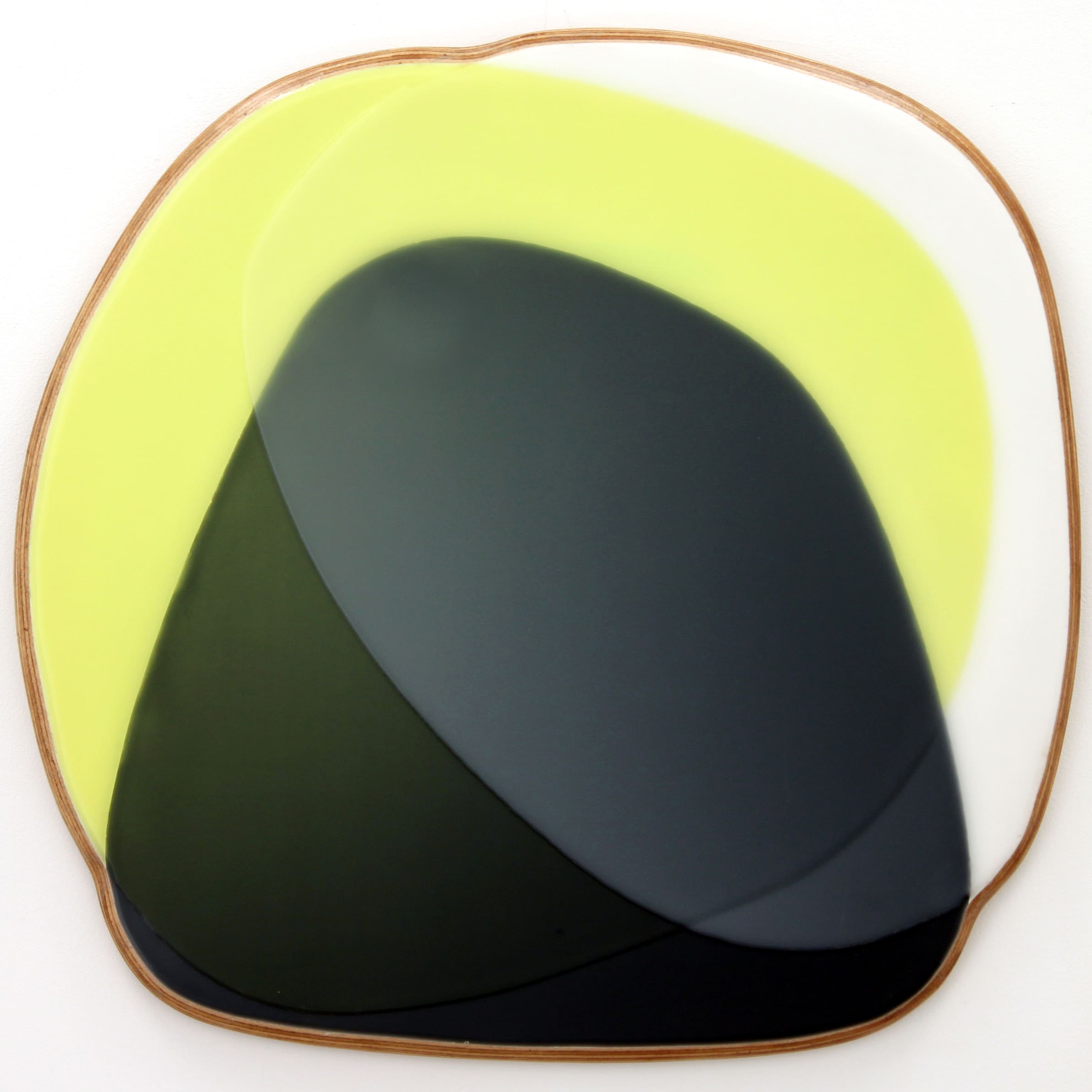 RUBEN ARTIST - Underwater 6327 - UnderWater Luminous Lime Against the Shadow of Black